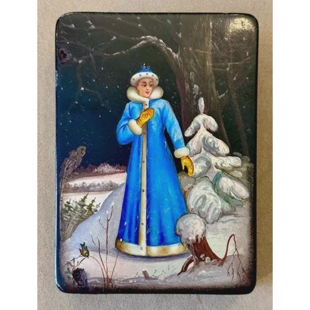 vtg Russian Lacquer Box Snow Maiden Snegurochka Hand-Painted Winter Fedoskino - Picture 2 of 5